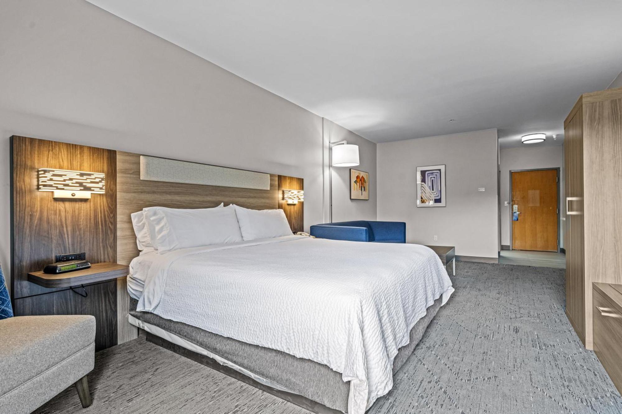 Holiday Inn Express & Suites Carneys Point - Pennsville By Ihg Exterior foto