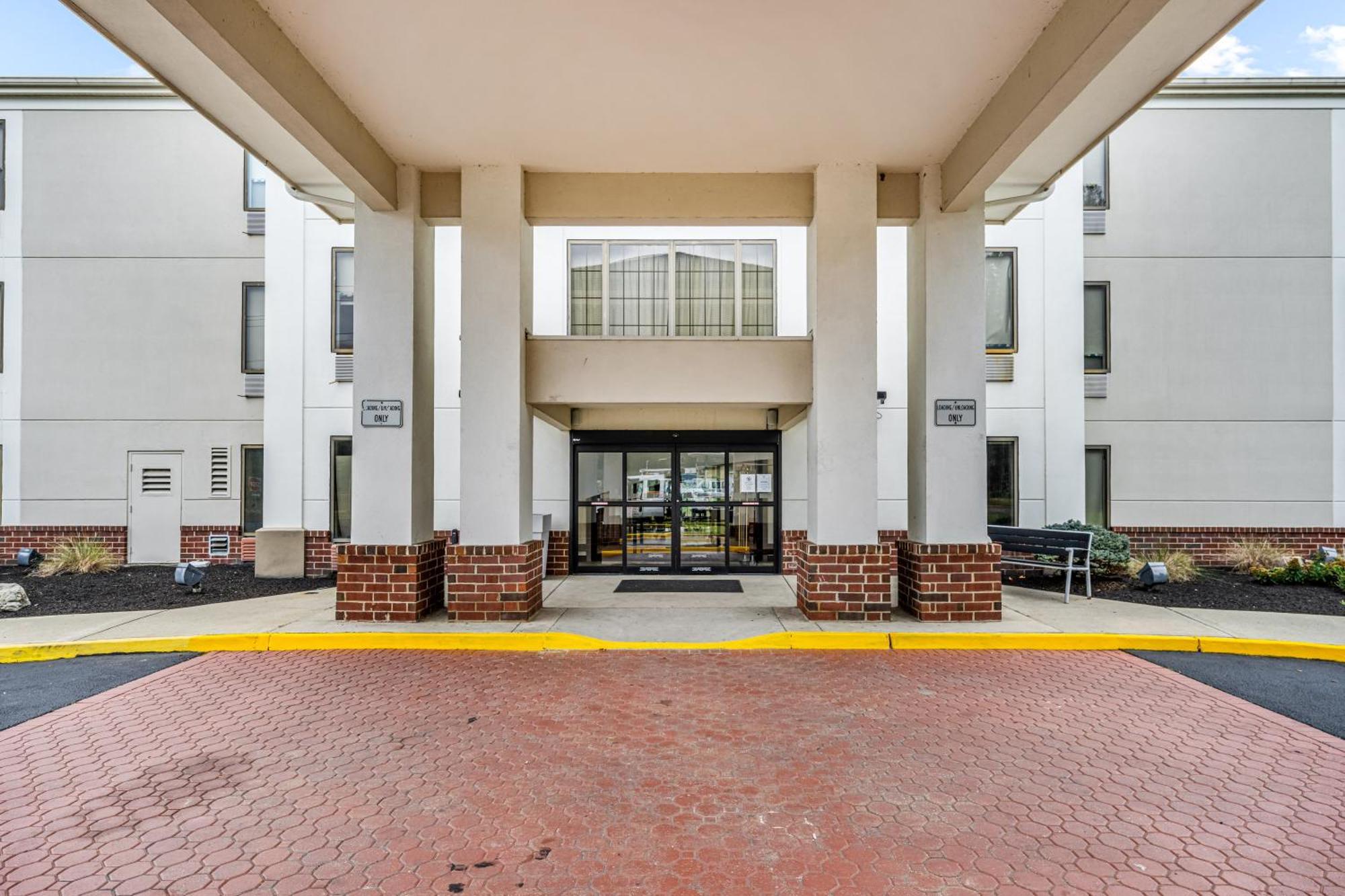 Holiday Inn Express & Suites Carneys Point - Pennsville By Ihg Exterior foto